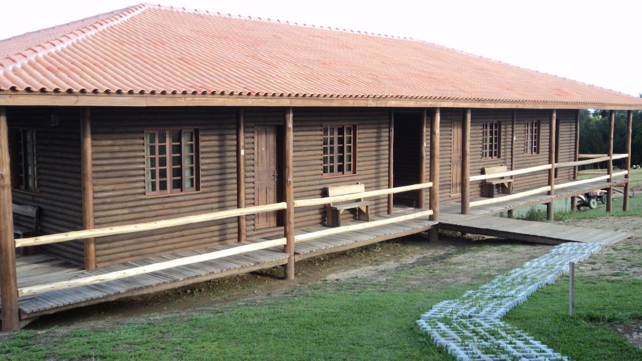 Hotel Fazenda E Pousada Rancho Da Guaiaca Palmeira  Exteriör bild